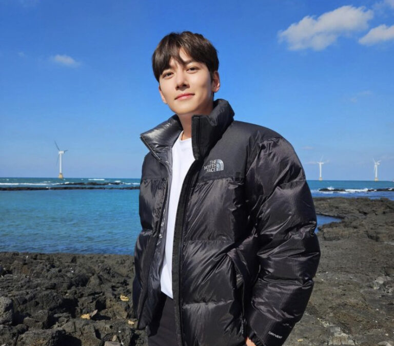 24115741-81A6-454E-B342-249F5E3AFE87