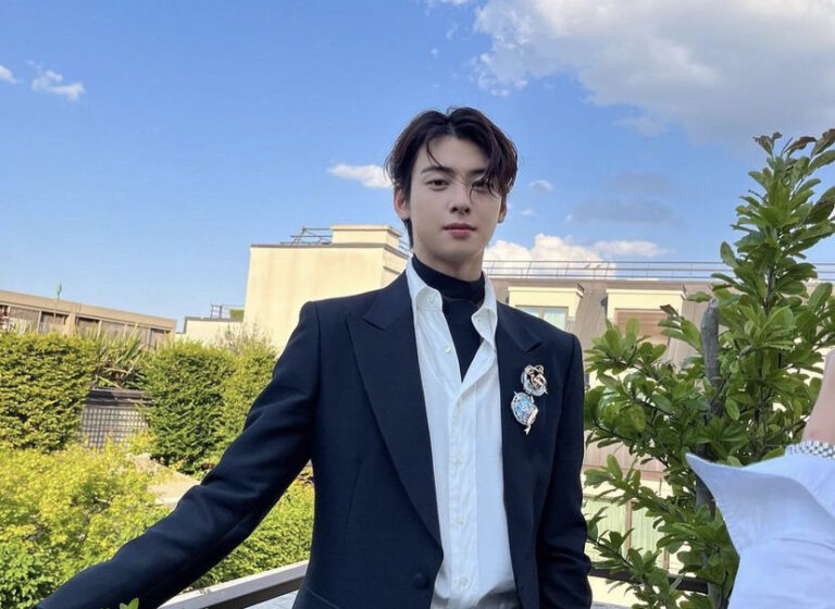 9D029A00-F276-42EF-A8FC-74F7587334D3