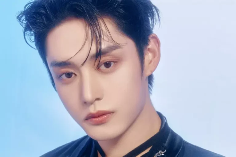 AE2C1DE5-1DCC-4F82-A79A-82B888EA904E