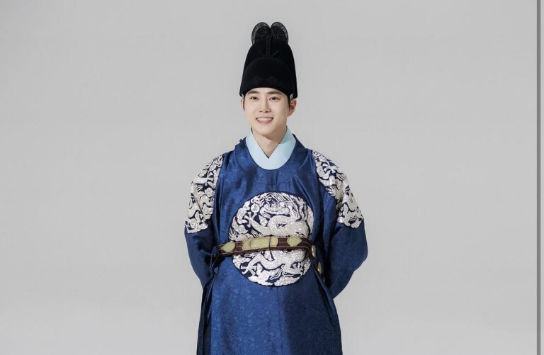 DCB645F4-23AA-49F6-80E8-25ED7B074986