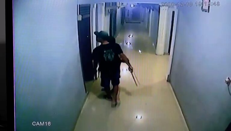 7447B5F9-8A5C-4C05-AAA1-5FC0F0FF57A2