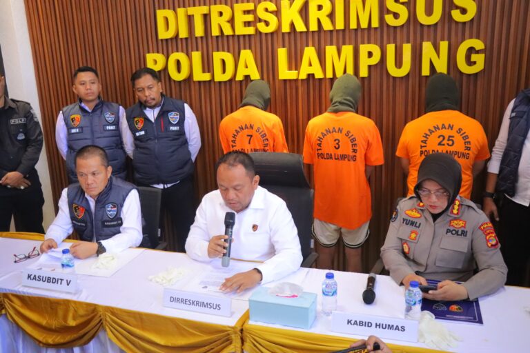 A7810816-2B91-4858-9C5E-6B6DC96236C4