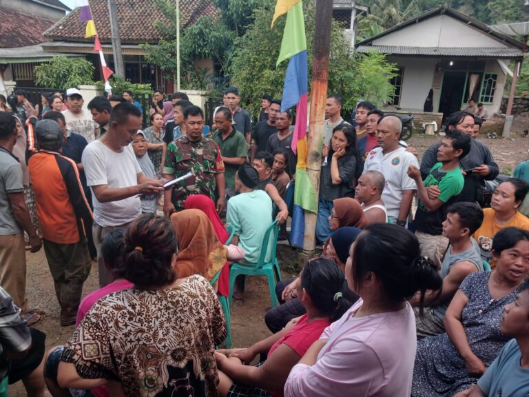 EB57FFDF-FD64-4820-B444-77ABFDCBD611