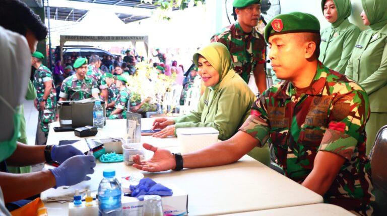 B31354BC-37EE-4FE1-BB68-7F453FE497B4