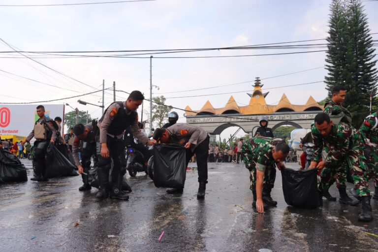 DAC20702-9C4D-43FD-B4C3-17EEEF7B1C8F