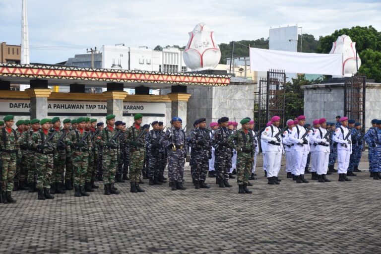 e2dc64ee-ea59-438f-b93a-8082ba9a647e