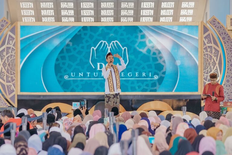 5673ce63-c30c-4693-9581-df478adffe8d