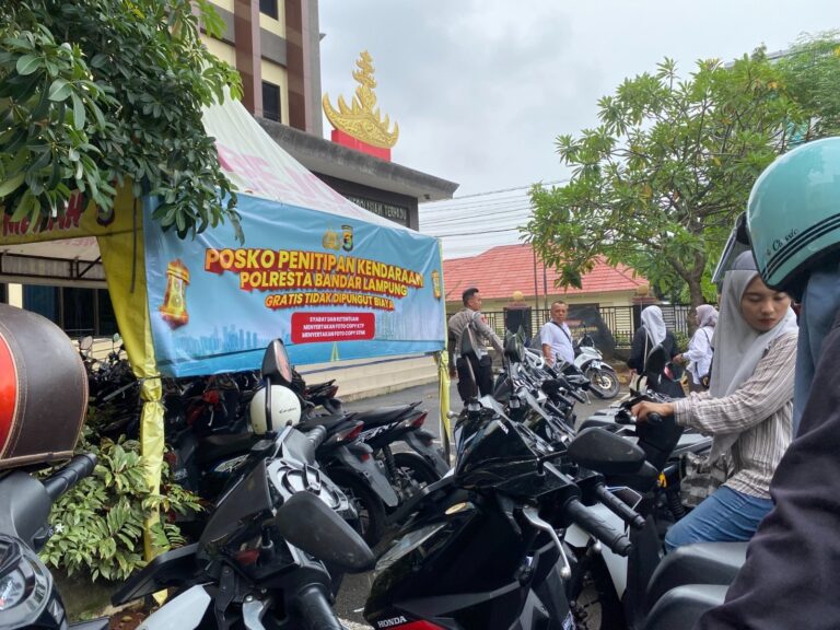 b135d20b-c0f4-4afc-aced-5cd3fc9ef03d