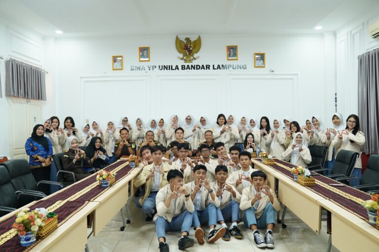 779f33a6-fdf1-4f20-9e33-b6c553aebc37